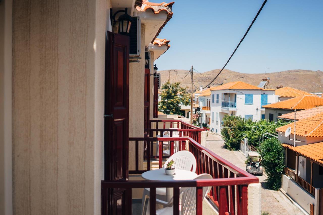 Pansion Eresos Hotel Skala Eressos Eksteriør billede