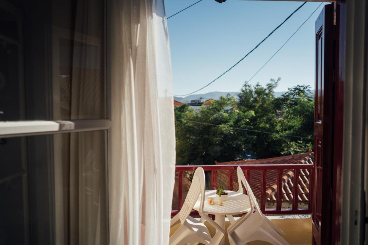 Pansion Eresos Hotel Skala Eressos Eksteriør billede